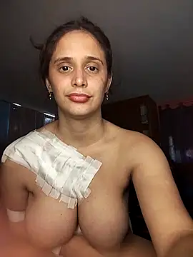 Catalinacandela online show from March 3, 7:43 pm