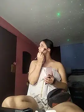 Catalinacandela online show from May 1, 6:35 pm