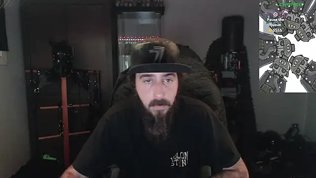 Snapshot of samaelO69 chatting on December 17, 9:53 pm samaelO69 online show from December 17, 9:53 pm