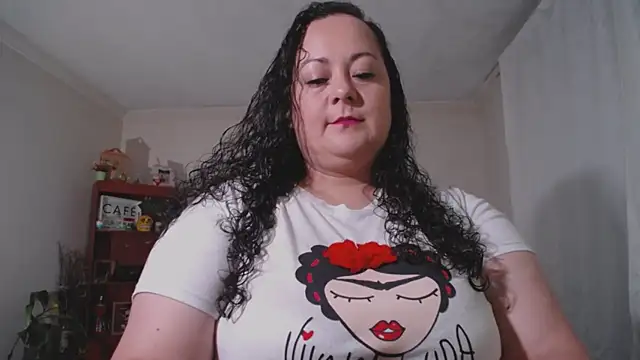 Aleia Taylor online show from February 21, 10:01 pm