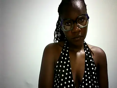 Pierra77 online show from December 2, 7:32 am