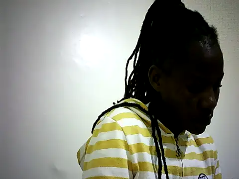 Snapshot of Pierra77 chatting on October 1, 8:41 am Pierra77 online show from October 1, 8:41 am