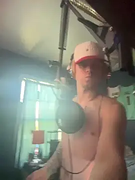 traejddd online show from April 9, 5:52 pm