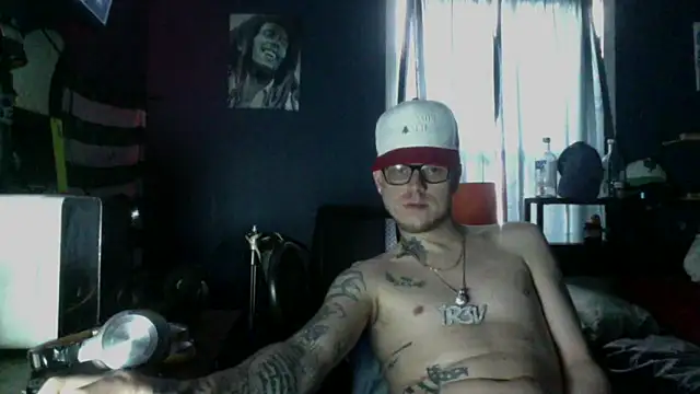traejddd online show from March 31, 1:24 pm