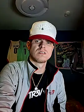 traejddd online show from April 1, 1:30 am