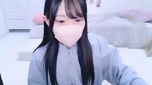 Suzu ch xx online show from October 4, 12:50 pm