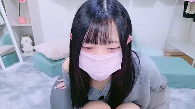 Suzu ch xx online show from December 4, 6:44 pm