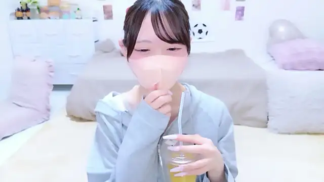 Suzu ch xx online show from July 9, 5:01 pm