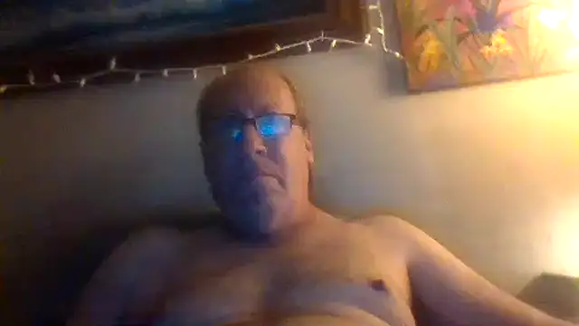 hornyrich69 online show from December 25, 5:05 am