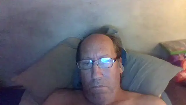 hornyrich69 online show from September 22, 4:29 am