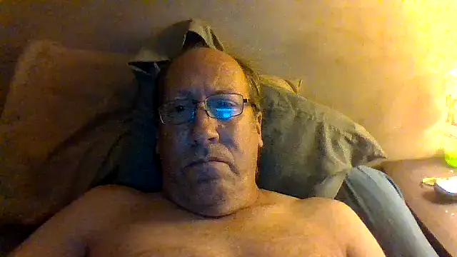hornyrich69 online show from May 13, 6:31 am