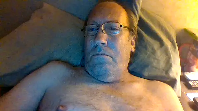 hornyrich69 online show from May 25, 5:29 am