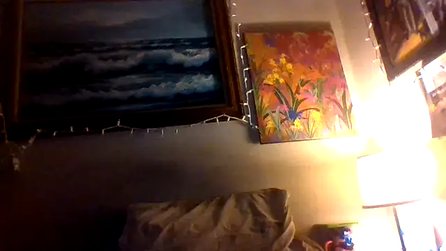 Snapshot of hornyrich69 chatting on July 7, 3:53 am hornyrich69 online show from July 7, 3:53 am