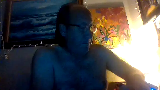 Snapshot of hornyrich69 chatting on July 20, 4:42 am hornyrich69 online show from July 20, 4:42 am