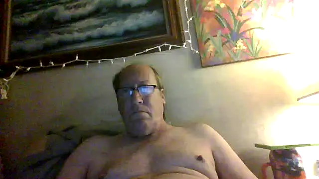 hornyrich69 online show from December 8, 9:02 am
