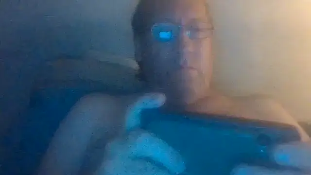 hornyrich69 online show from October 12, 4:36 am