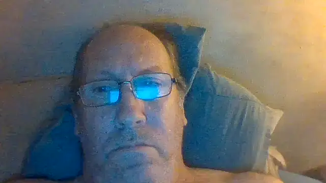 Snapshot of hornyrich69 chatting on March 2, 6:36 am hornyrich69 online show from March 2, 6:36 am