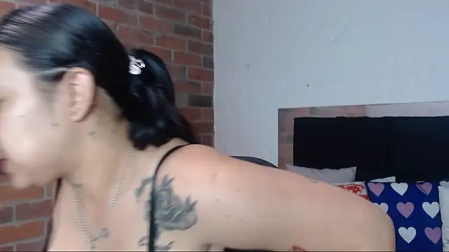 salome  hills1 online show from September 12, 7:57 pm