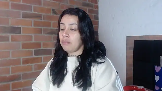 salome  hills1 online show from February 24, 4:30 pm