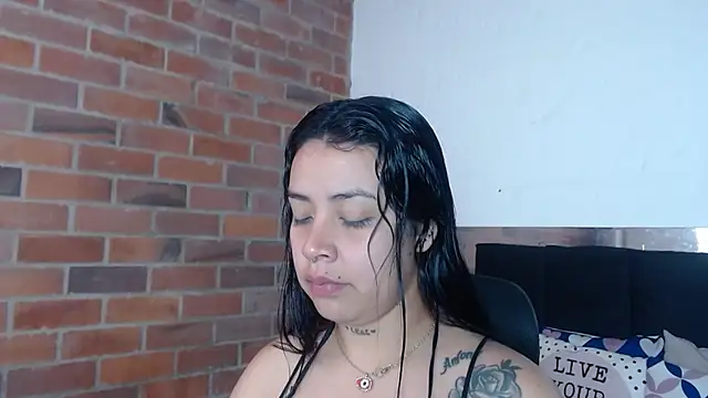 salome  hills1 online show from July 13, 3:33 pm