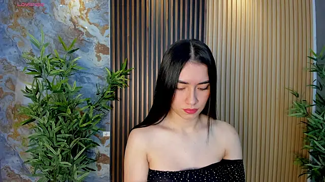 Snapshot of Emmaa_Robertss chatting on October 23, 12:26 pm Emmaa Robertss online show from October 23, 12:26 pm