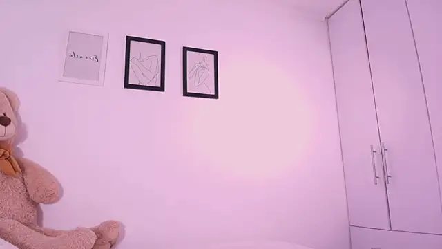 DannaHyde online show from January 9, 10:06 pm
