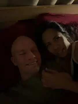 Snapshot of HansenHa chatting on January 6, 2:21 pm HansenHa online show from January 6, 2:21 pm