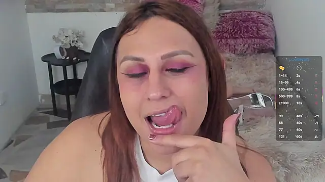 Analia 01 online show from January 6, 12:31 pm