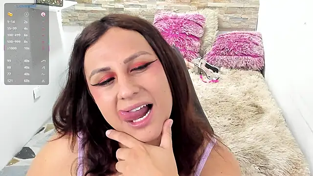 Analia 01 online show from February 9, 12:47 pm