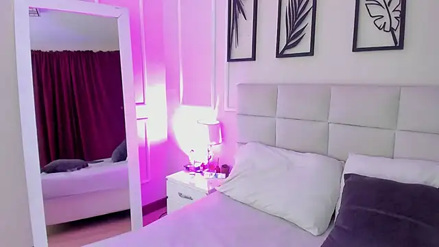Snapshot of Alisa__walker chatting on March 14, 1:05 am Alisa walker online show from March 14, 1:05 am