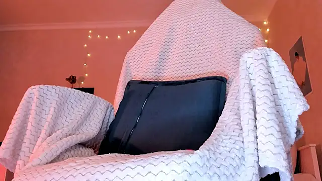 Britney Ross online show from November 2, 3:55 am