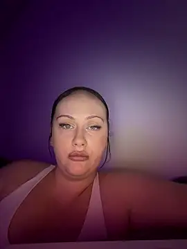 CurvyQueen2023 online show from March 29, 7:59 pm