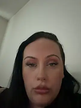 CurvyQueen2023 online show from March 28, 5:58 pm