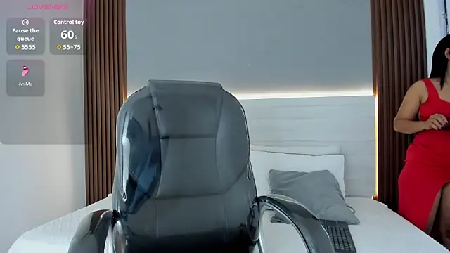 Snapshot of Chiqui_milk_ chatting on October 8, 6:52 pm Chiqui milk online show from October 8, 6:52 pm