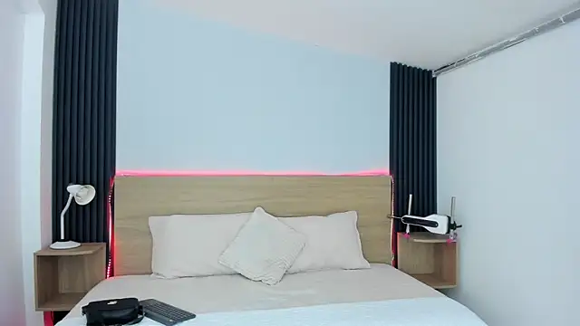 Snapshot of Chiqui_milk_ chatting on November 11, 7:19 pm Chiqui milk online show from November 11, 7:19 pm