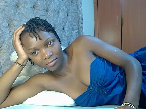 Snapshot of Naughty_Girl17 chatting on February 22, 6:30 pm Naughty Girl17 online show from February 22, 6:30 pm