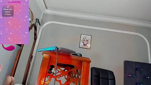 Jimena Grey online show from February 17, 9:12 pm