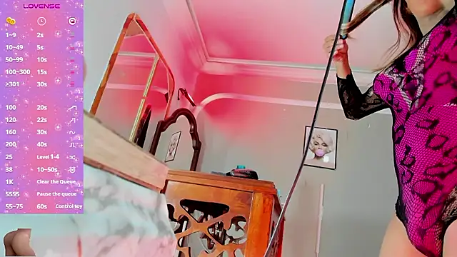 Jimena Grey online show from February 1, 7:17 am