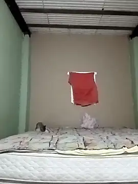 Michellluxo online show from February 17, 2:42 am