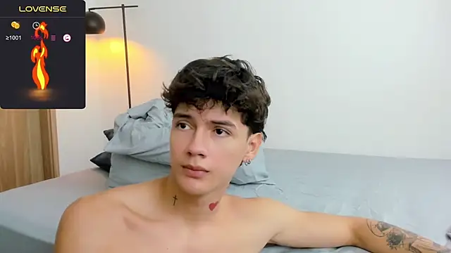 Snapshot of badboy_one_ chatting on February 19, 12:55 pm badboy one online show from February 19, 12:55 pm