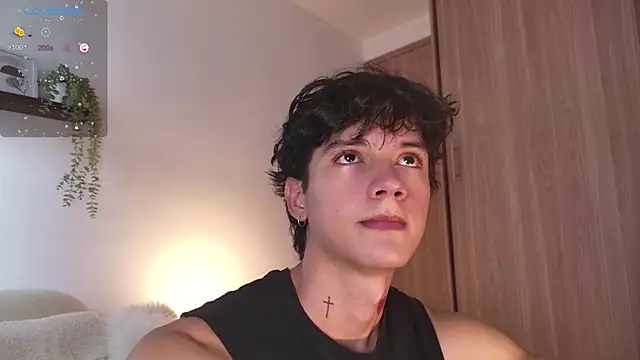 Snapshot of badboy_one_ chatting on September 12, 8:41 pm badboy one online show from September 12, 8:41 pm