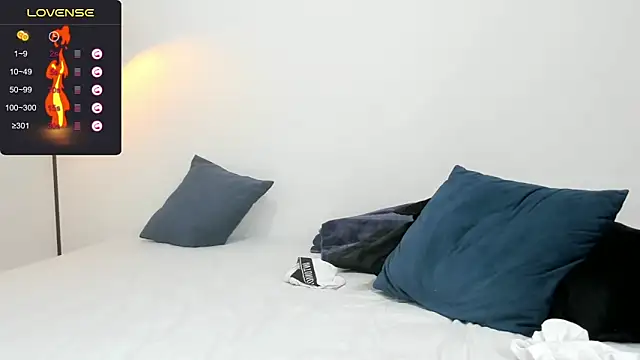 Snapshot of badboy_one_ chatting on January 24, 3:34 pm badboy one online show from January 24, 3:34 pm