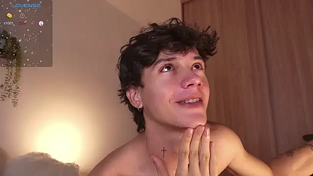 Snapshot of badboy_one_ chatting on September 11, 10:43 pm badboy one online show from September 11, 10:43 pm