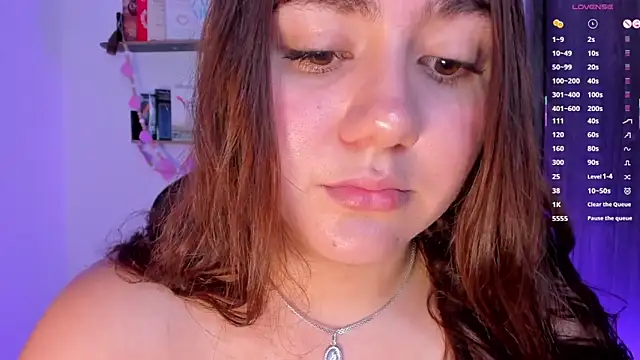 isarhodes  online show from October 14, 10:31 pm