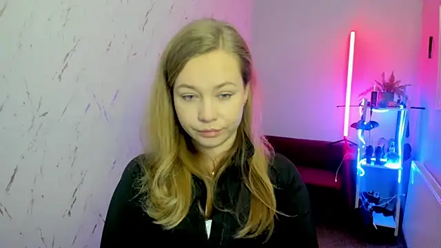 Snapshot of holly_xglam chatting on November 30, 6:09 pm holly xglam online show from November 30, 6:09 pm