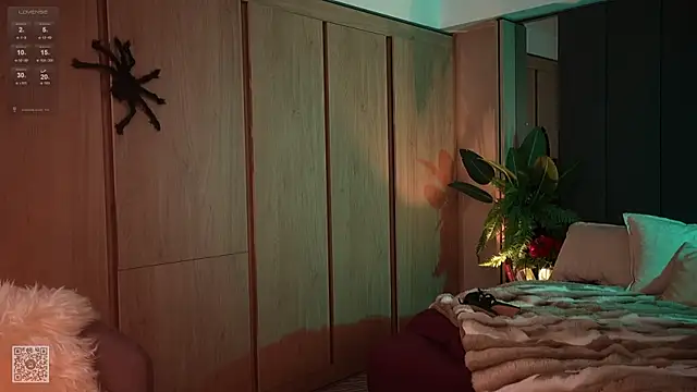 LinaKinky online show from October 28, 2:16 pm