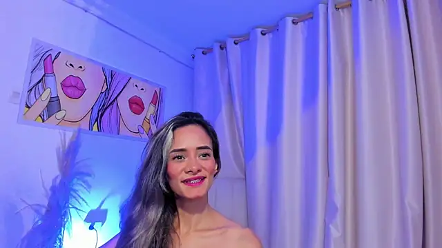 SkiinnyAna online show from May 17, 7:36 pm