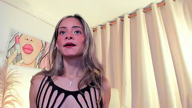 SkiinnyAna online show from February 26, 7:36 pm