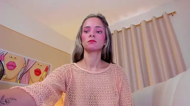 SkiinnyAna online show from September 22, 7:42 pm