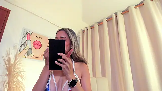 SkiinnyAna online show from February 25, 7:36 pm